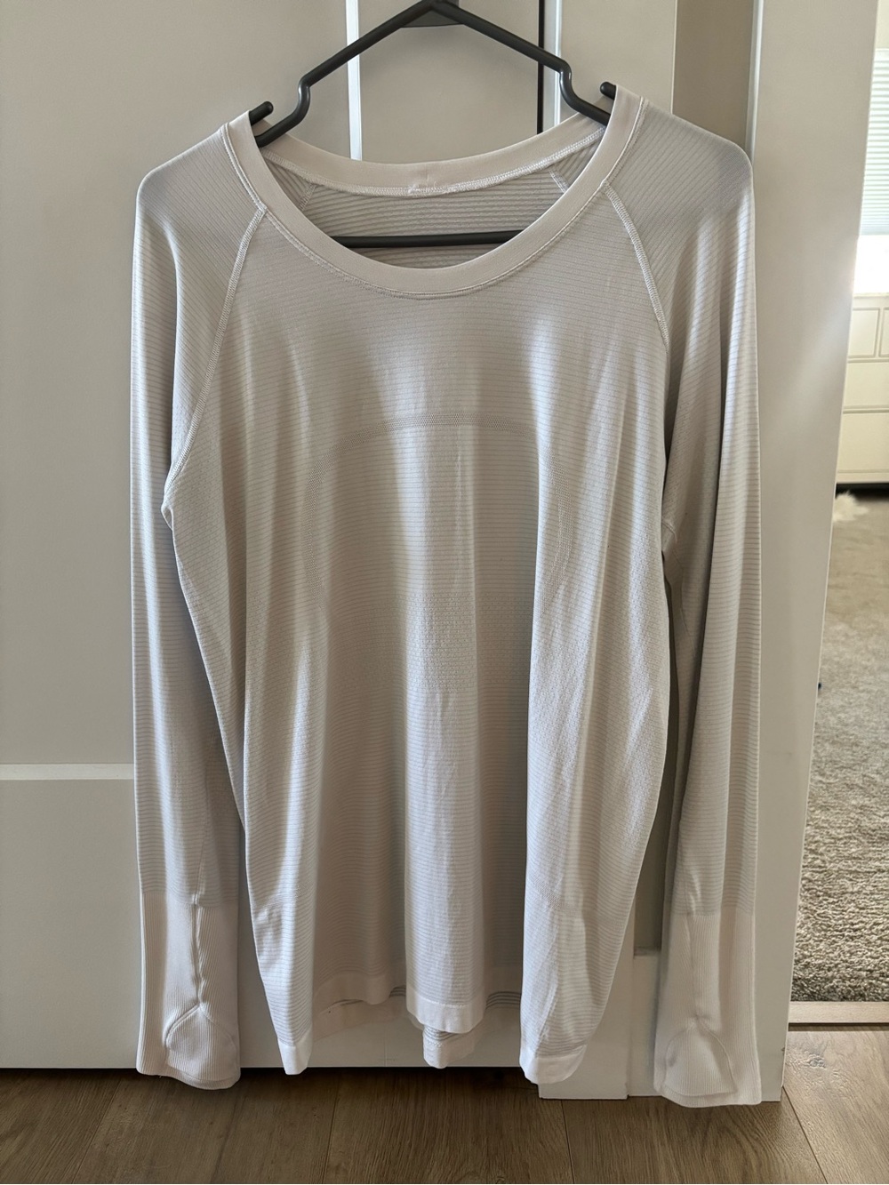 🤍 lululemon swiftly LS